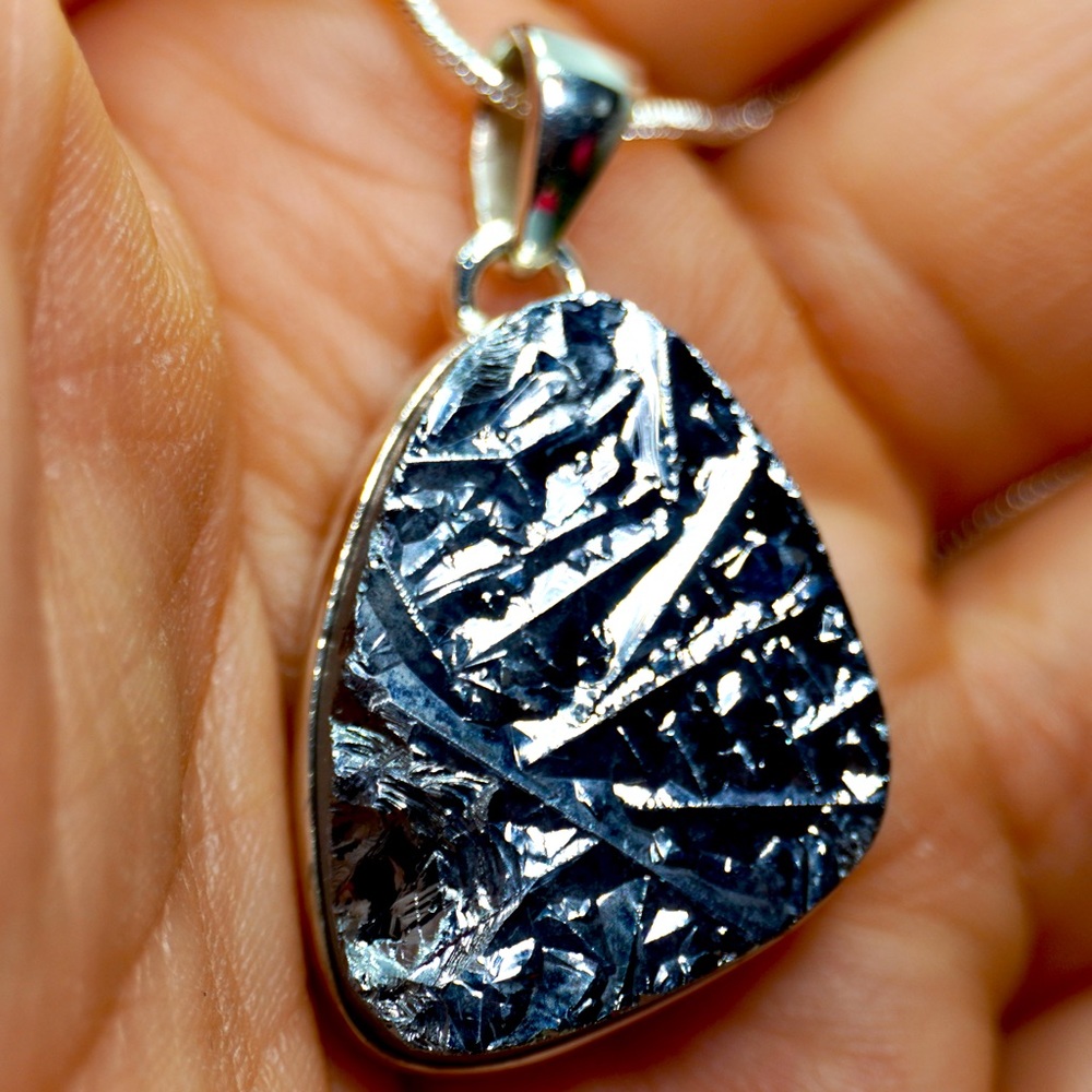 Healing Silicon set in 925 Sterling Silver